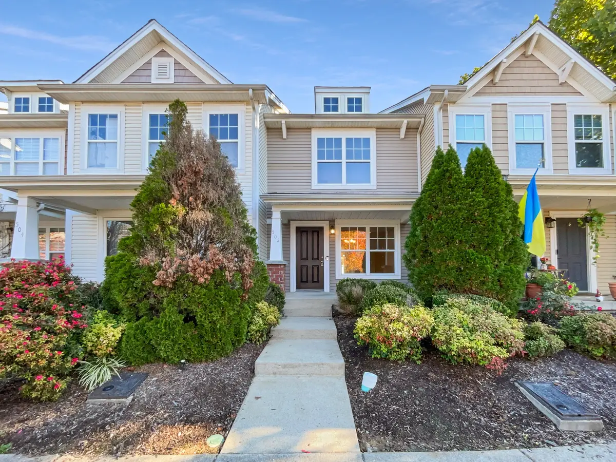 502 Bradburn Village Cir, Antioch, TN 37013 - Image #1