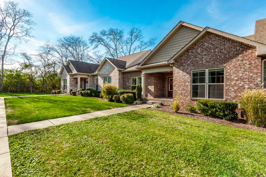 136 Odie Ray St #B, Gallatin, TN 37066 - Image #2