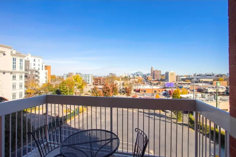 110 31st Ave N #303, Nashville, TN 37203 - Image #3