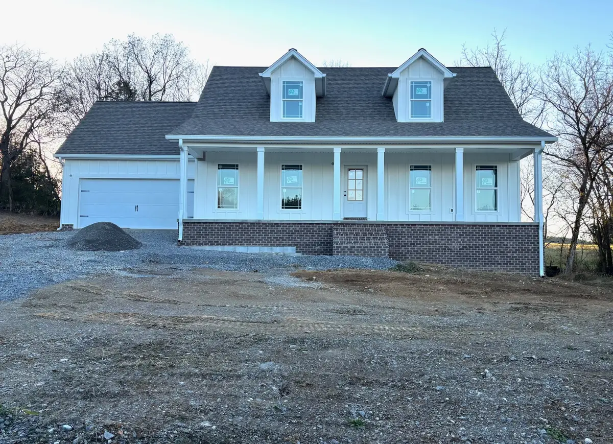 156 Lisa Drive, Gordonsville, TN 38563 - Image #1