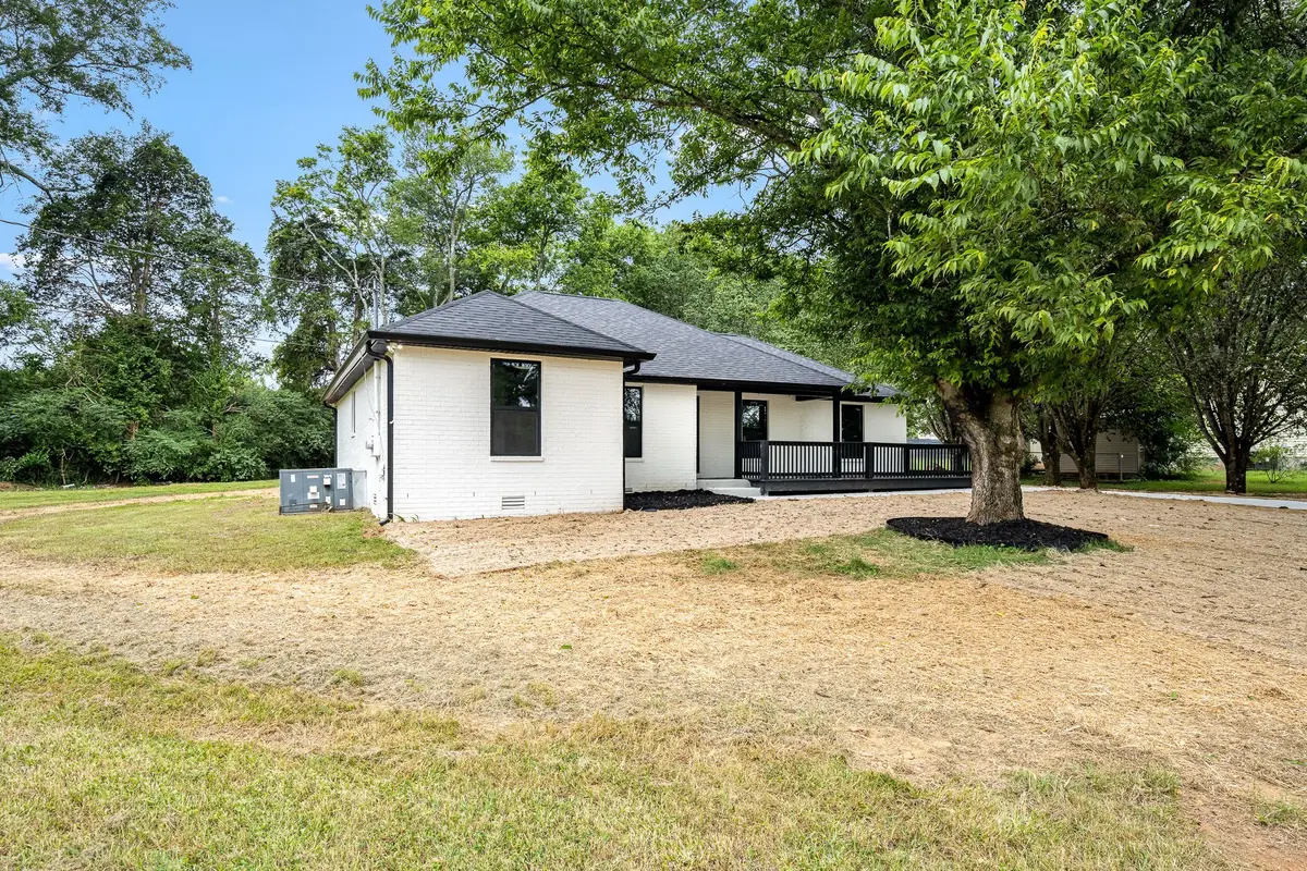 2712 Oak Point St, Murfreesboro, TN 37130 - Image #1