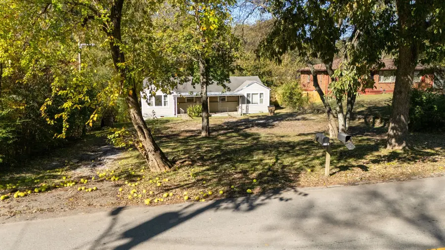 2718 Jones Ave, Nashville, TN 37207 - Image #3