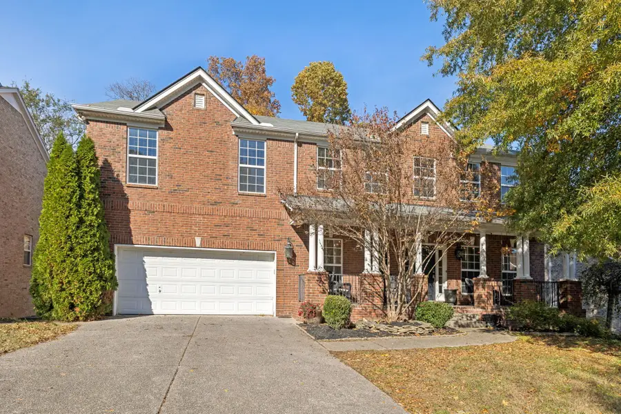322 Forest Bend Dr, Mount Juliet, TN 37122 - Image #2