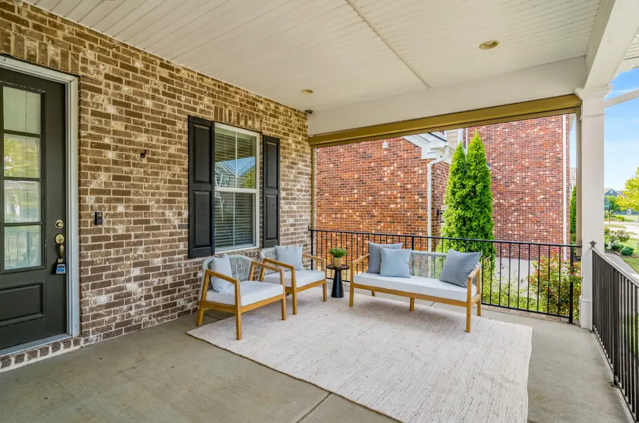 1055 Amelia Park Dr, Franklin, TN 37067 - Image #3