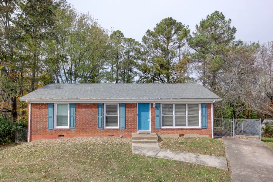 665 Shelton Ct, Clarksville, TN 37040 - #2