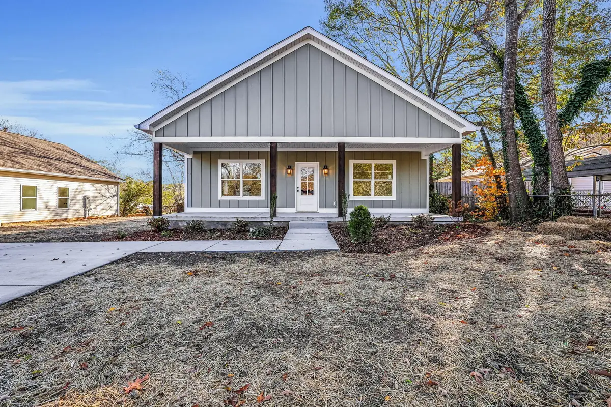 4026 Meadow Lane, Chattanooga, TN 37406 - Image #1