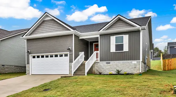 1457 Isaiah Dr, Clarksville, TN 37042