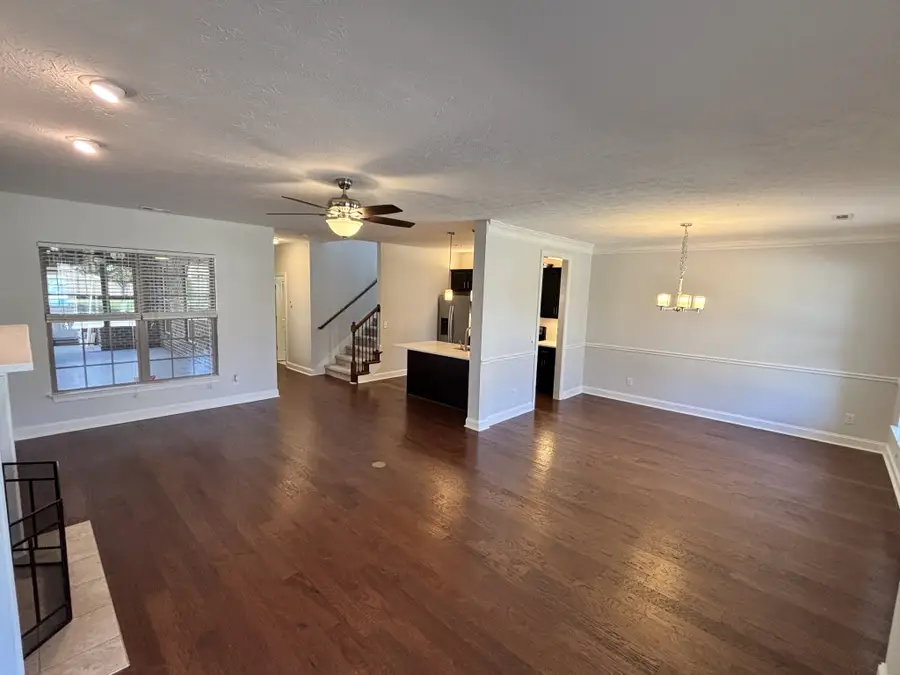 1104 Paddock Park Cir, Gallatin, TN 37066 - Image #2