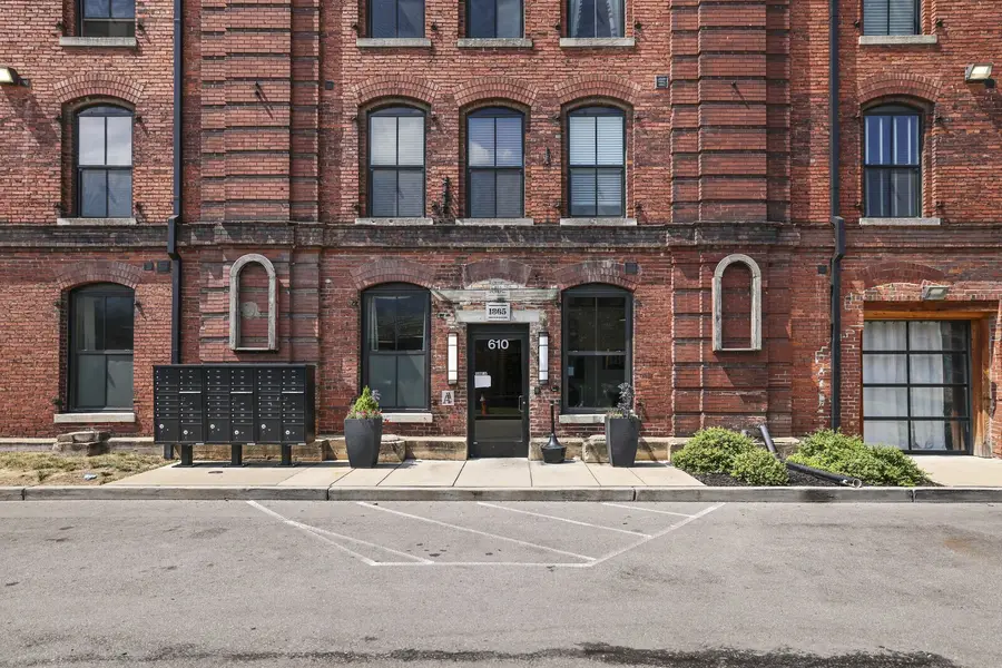 610 21st Ave N #101, Nashville, TN 37203 - #3