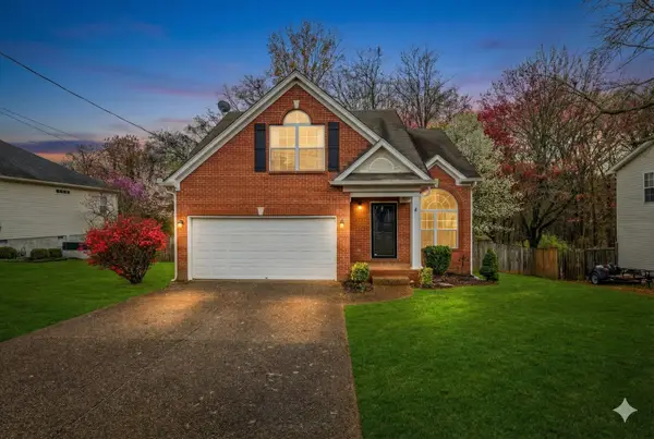 1418 Hilltop Dr, Mount Juliet, TN 37122