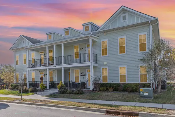 3107 Patcham Dr #103, Nolensville, TN 37135