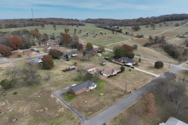 211 Freedom Dr, Lebanon, TN 37087