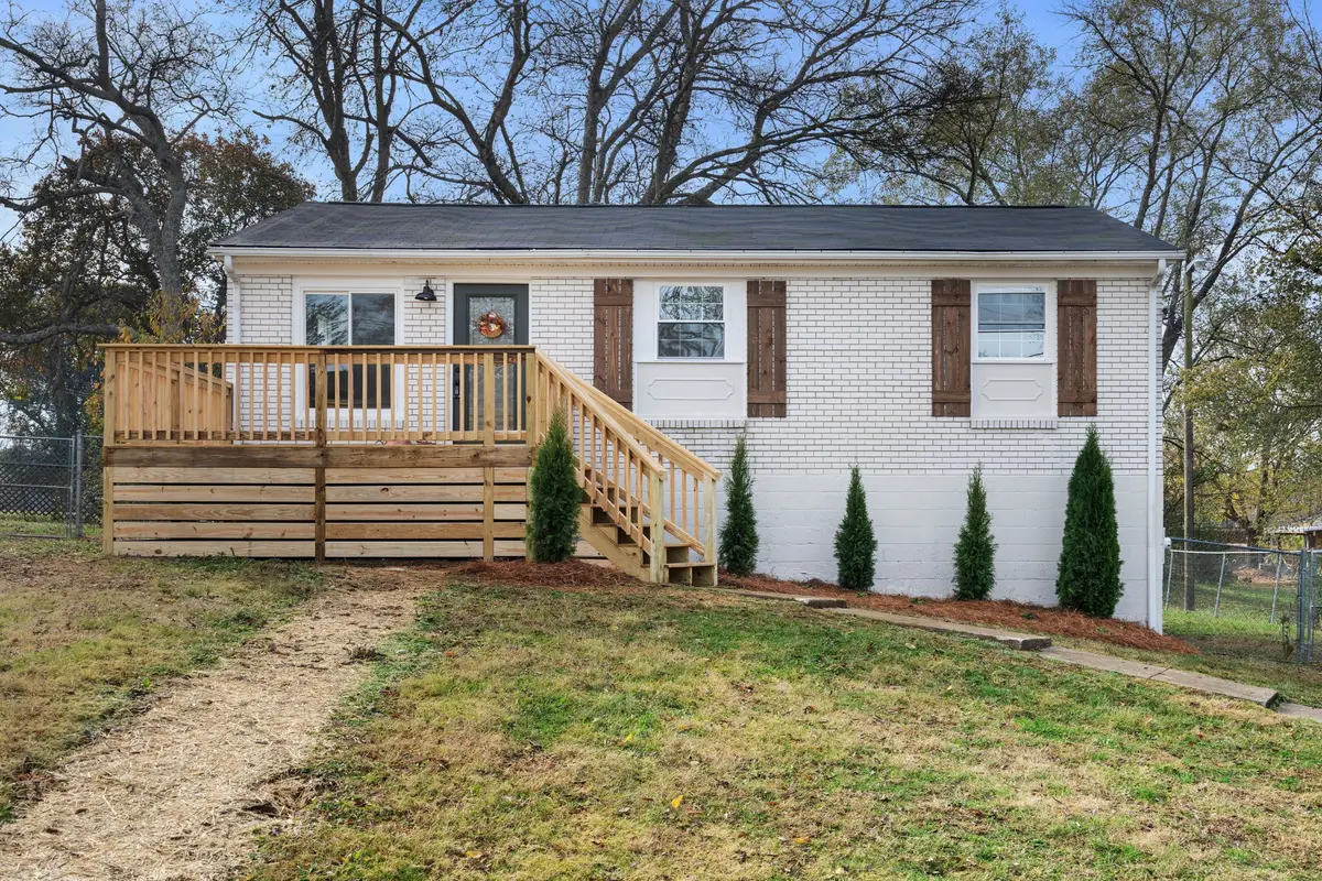 207 Sunset Blvd, Gallatin, TN 37066 - Image #1