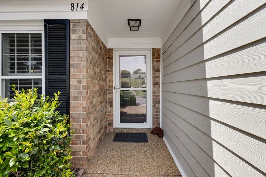 814 Marquette Drive, Nashville, TN 37205 - #3