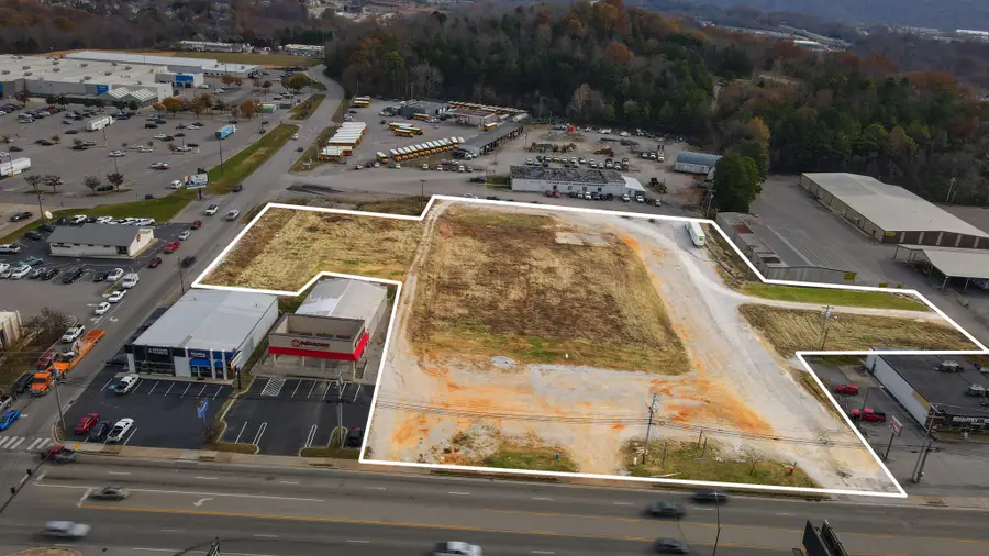 830 S Jefferson Ave, Cookeville, TN 38501 - #3