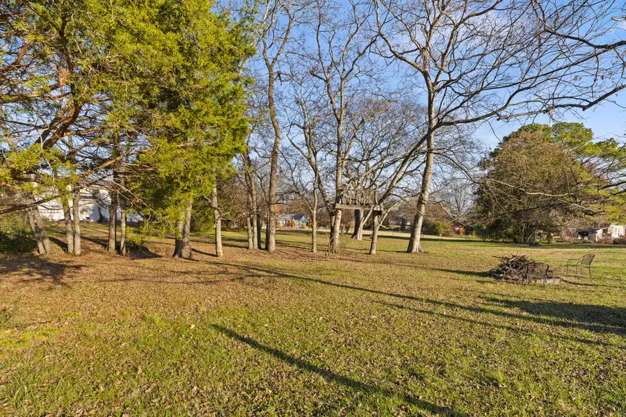 1045 Fontaine Dr, Goodlettsville, TN 37072 - Image #3
