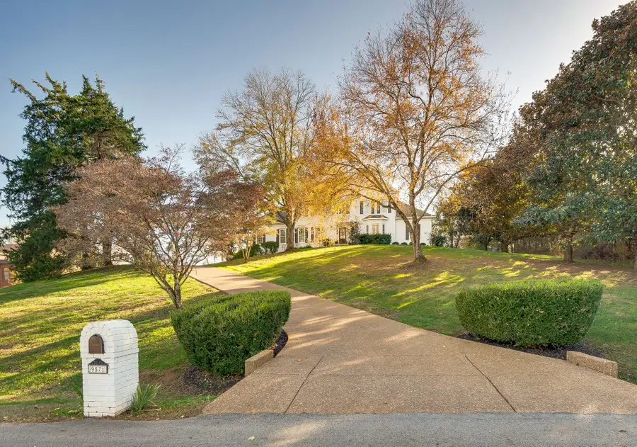 9571 Jockey Club Ln, Brentwood, TN 37027 - #3