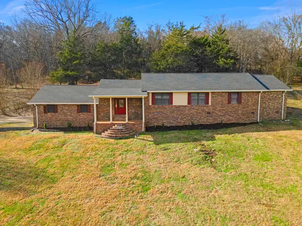 220 Peytons Creek Rd, Carthage, TN 37030