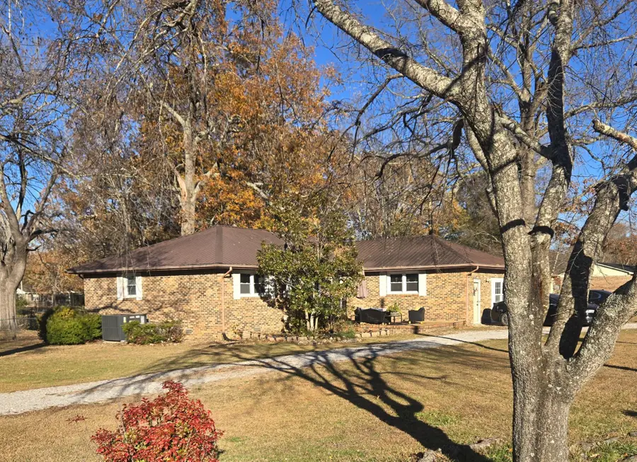 1203 Edgewood Dr, Manchester, TN 37355 - Image #3