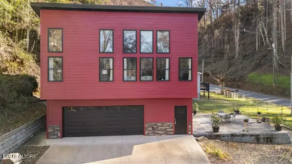 667 Turkey Nest Rd, Gatlinburg, TN 37738 - #3