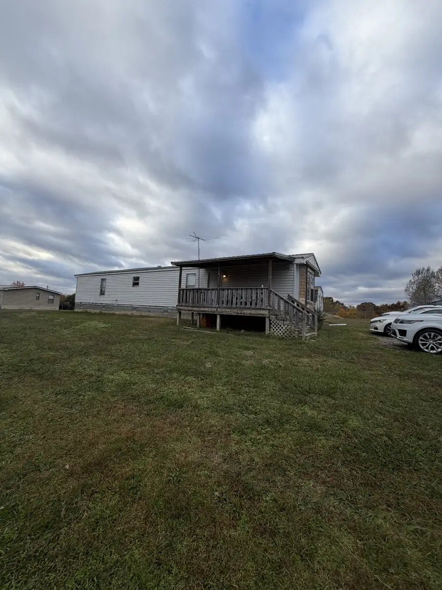 104 Mutt Rd, White Bluff, TN 37187 - Image #3
