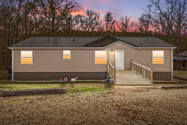 197 Old Homestead Rd, Big Sandy, TN 38221