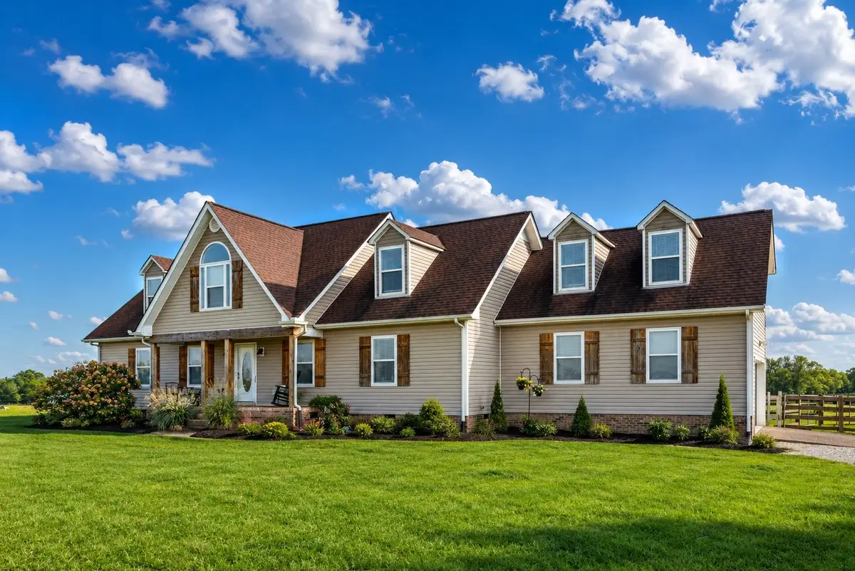 1883 Sawgrass Ln, Chapel Hill, TN 37034 - #1