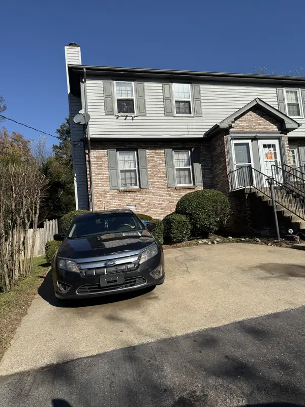 3220 Trails End Ln, Nashville, TN 37214