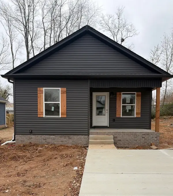 408 Church St, Portland, TN 37148