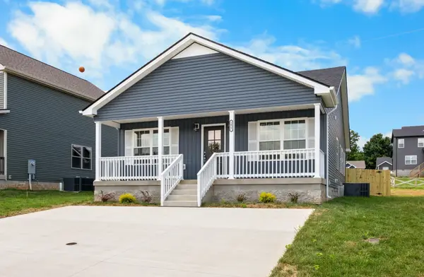 471 Mattingly Dr, Clarksville, TN 37042