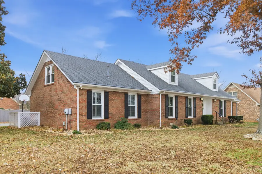 707 Banner Dr, Murfreesboro, TN 37129 - #2