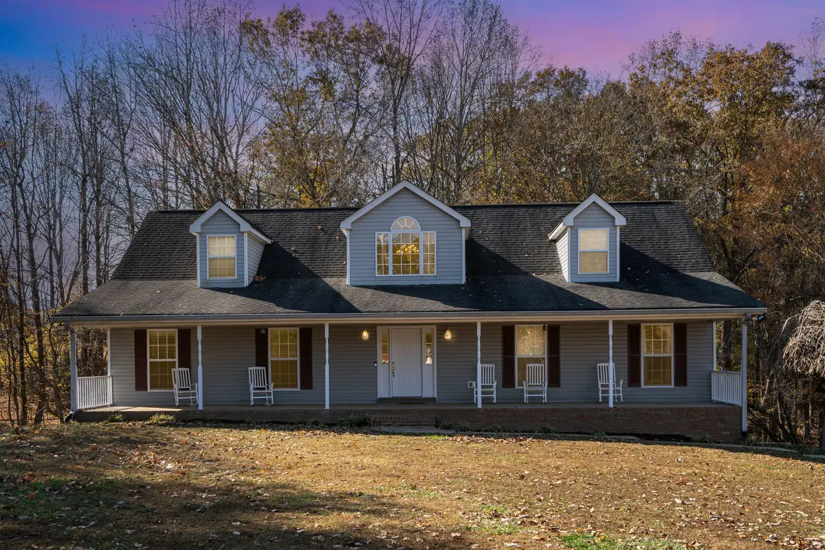 5221 Grand View Ln, Pleasant View, TN 37146 - Image #1