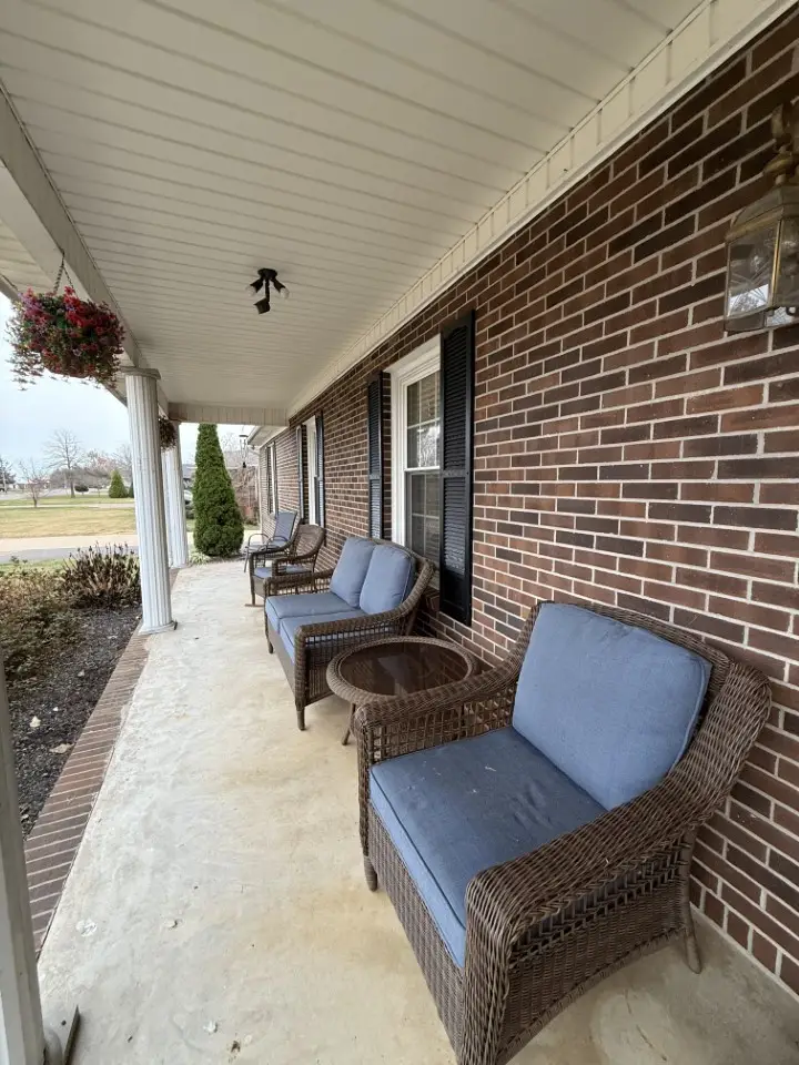 405 Robins St E, Lawrenceburg, TN 38464 - Image #3