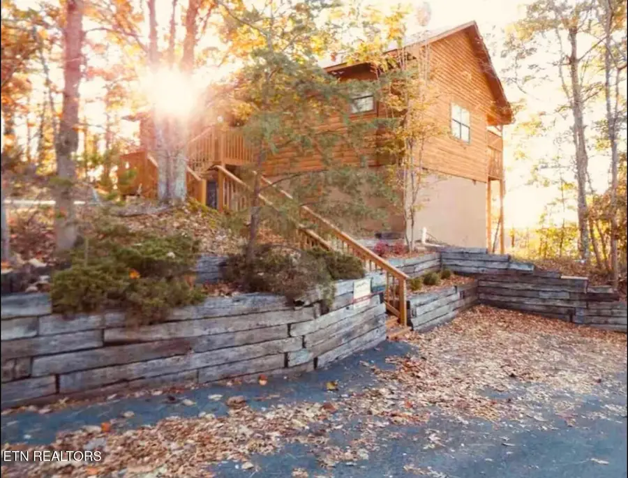 2859 Eagle Crest Way, Sevierville, TN 37876 - #2