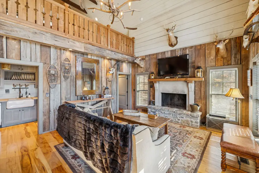 935 Leatherwood Creek Rd S, Pulaski, TN 38478 - Image #3