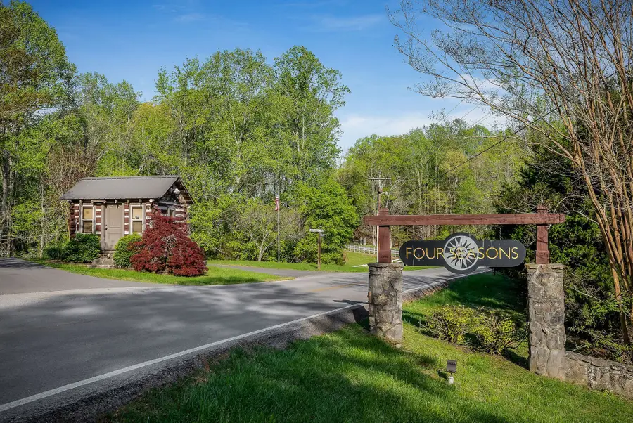 1219 Four Seasons Dr, Smithville, TN 37166 - Image #2