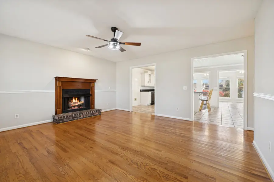 2417 Crosspark Dr, Murfreesboro, TN 37129 - #2