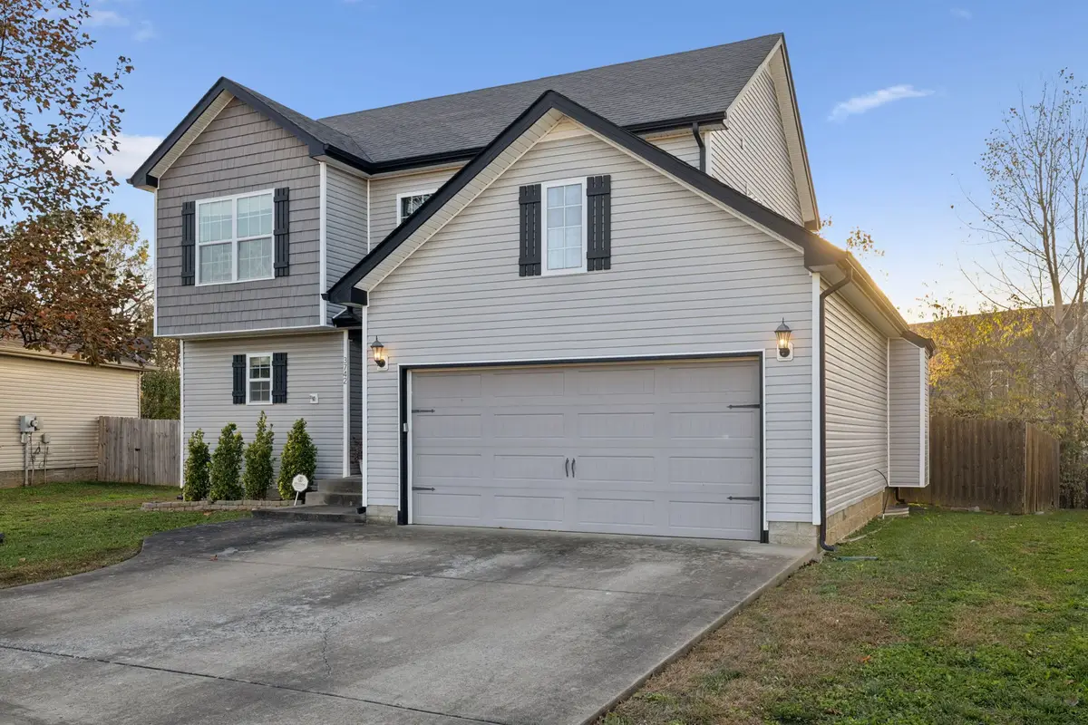 3742 Crisscross Ct, Clarksville, TN 37040 - #1