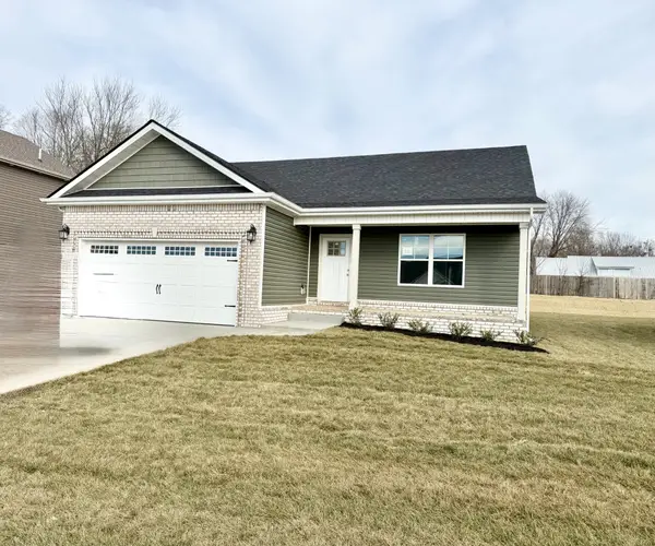 18 Echo Ridge, Oak Grove, KY 42262