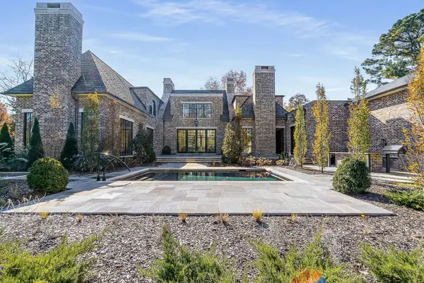 1206 Tyne Blvd, Nashville, TN 37215