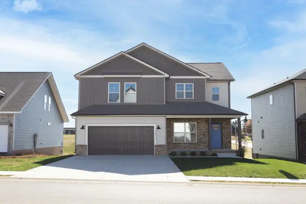 1072 Cherry Blossom Ln, Clarksville, TN 37040