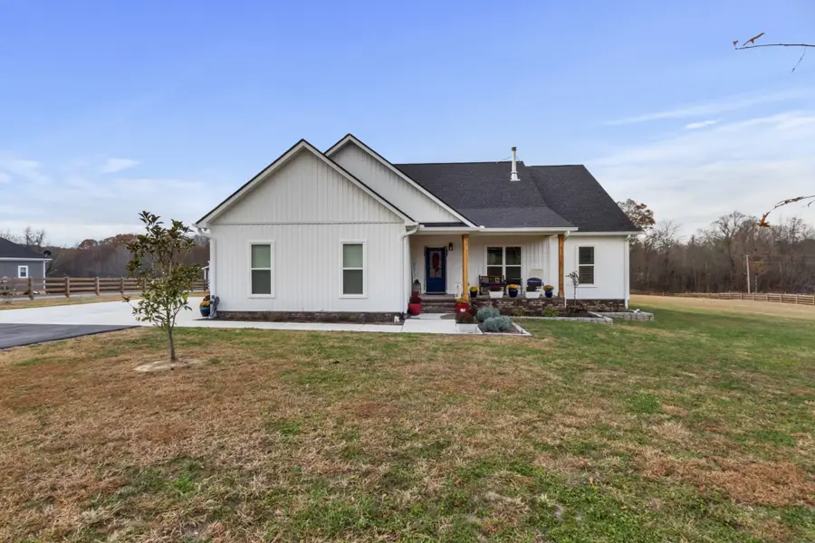249 Claypool Rd, Bethpage, TN 37022 - Image #3