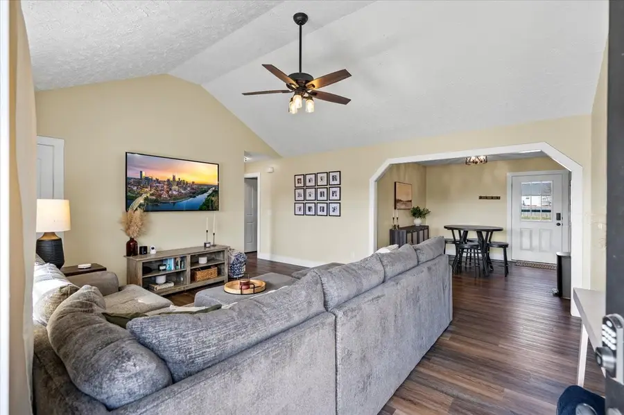 71 Rebecca Dr, Manchester, TN 37355 - Image #3