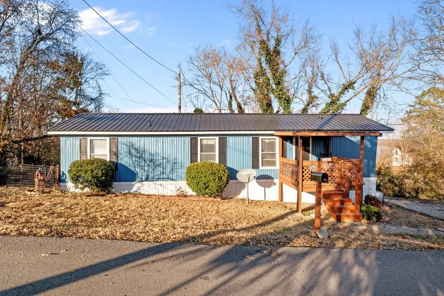 116 Landiss Ave, Cumberland City, TN 37050 - Image #2
