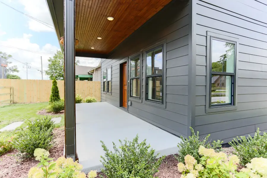 127 Cleveland St, Nashville, TN 37207 - #3