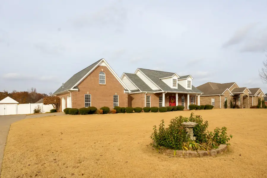 218 Rosewood Ln, Killen, AL 35645 - #2
