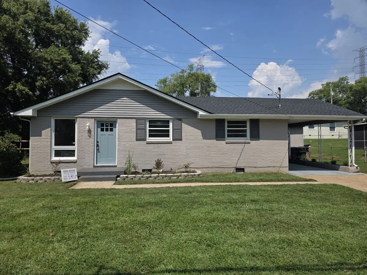 3228 Cloverwood Dr, Nashville, TN 37214 - #1