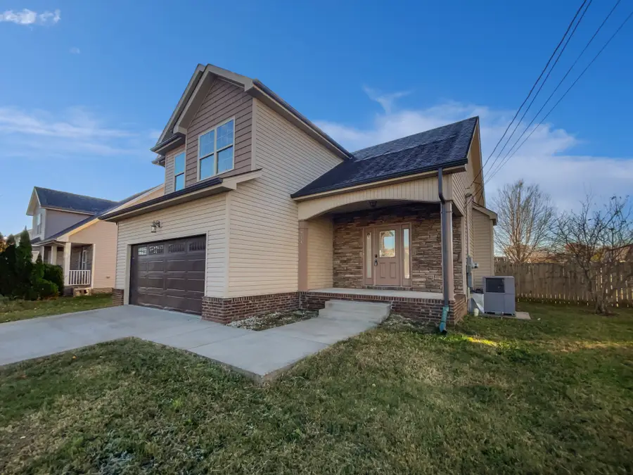 944 Silty Dr, Clarksville, TN 37042 - #3