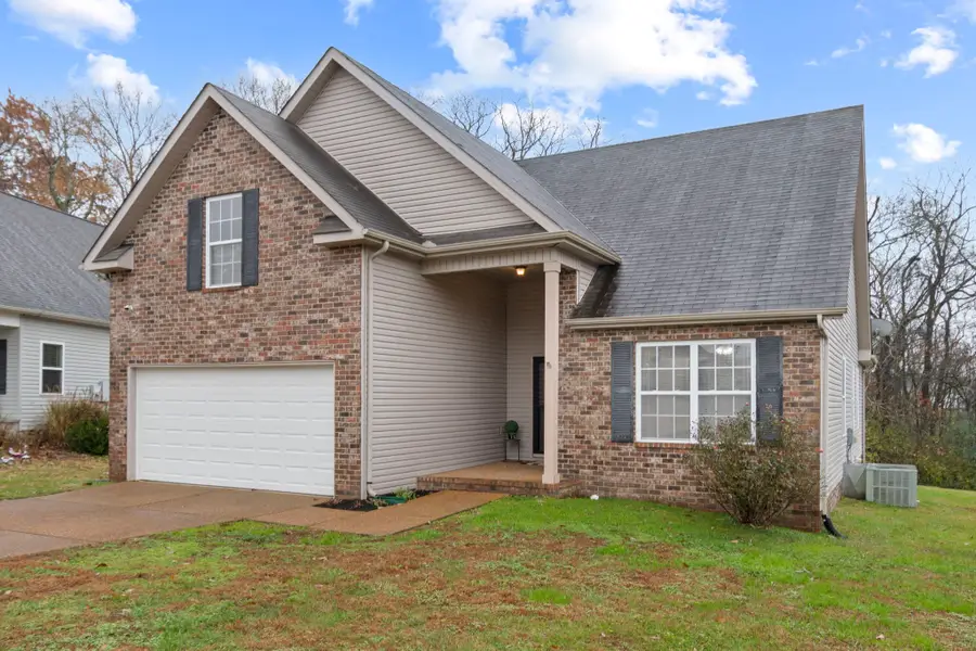 1112 Golf View Way, Spring Hill, TN 37174 - Image #2
