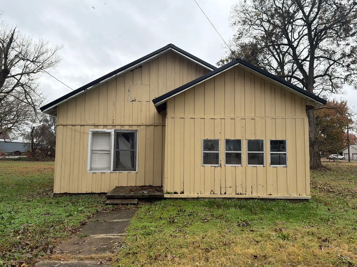 613 Lake St, Ridgely, TN 38080 - Image #1